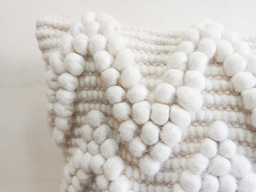 Zig Zag Natural Wool Cushion 50 x 50 cm