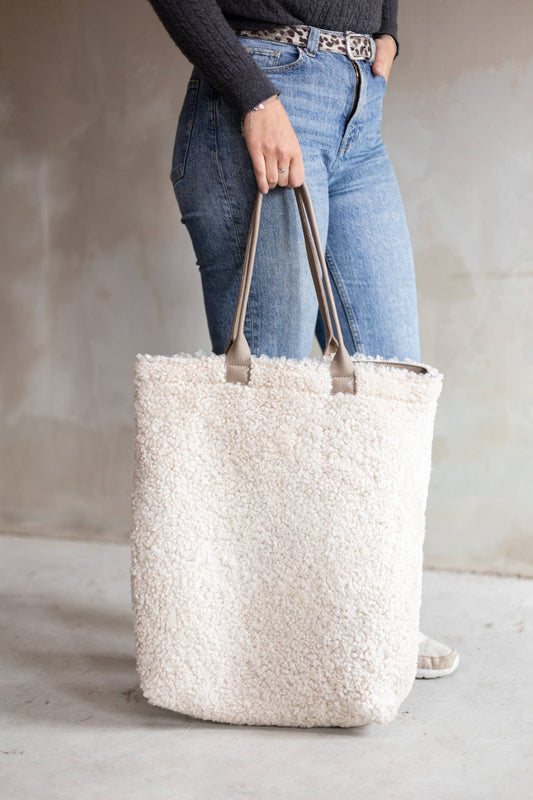 Ottavia Natural Shearling X-Large Shopper by Clemés