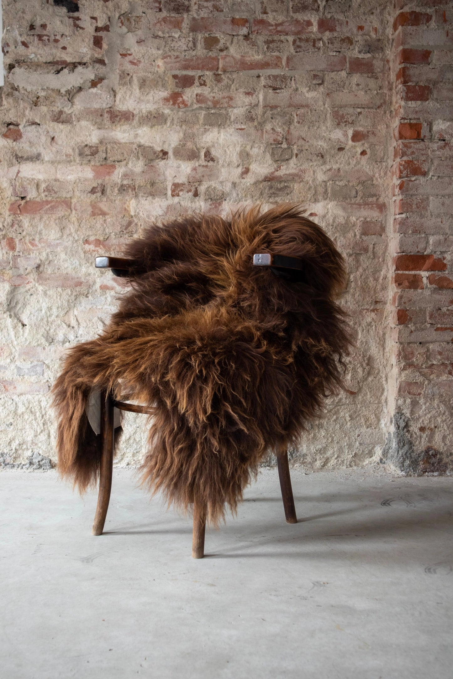 Premium Natural Icelandic Long Wool Sheepskin Rug, X-Large