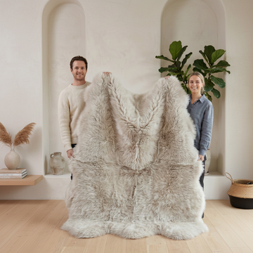 Sexto New Zealand Sheepskin Rug & Throw, 6-Pelt, X-Large, L180 x W150 cm, Oyster (Cloud Dancer)