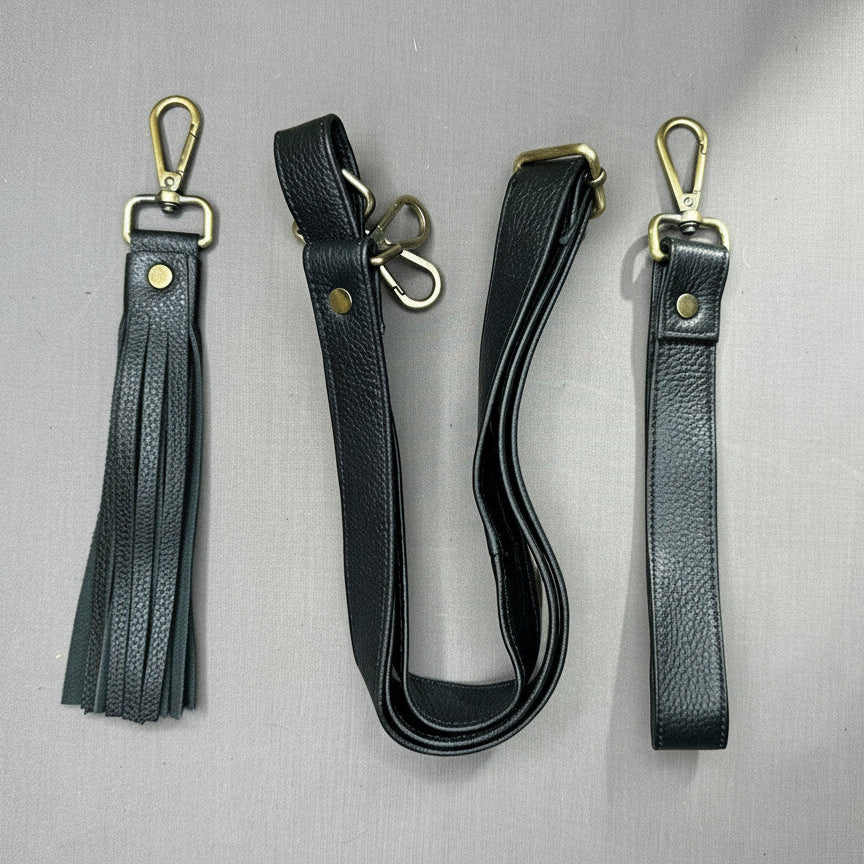 Natural Cowhide Double-Sided Crossbody Bag, Medium (23 x 21 cm)