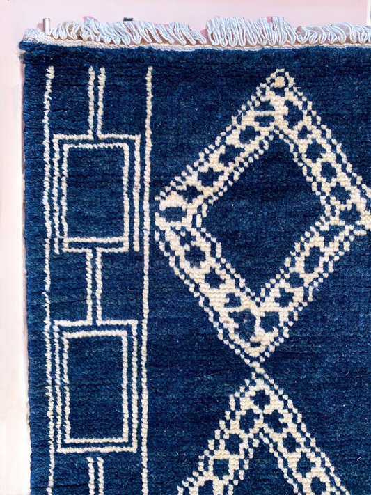 Nomad Hand Knotted Rug - 189 x 122 cm