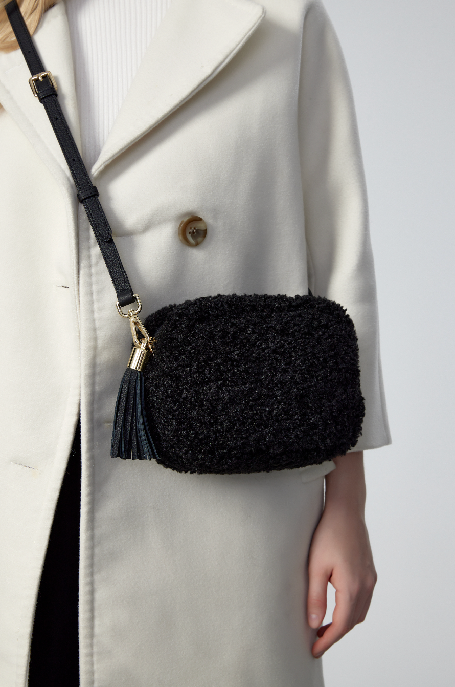 Georgette Shearling & Leather Tassel Camera Bag by Clemés
