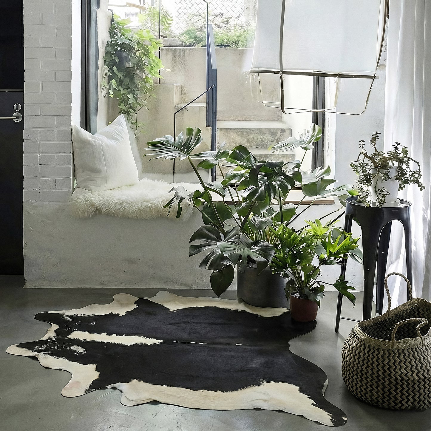 Natural Brazilian Cowhide 218 x 224 cm