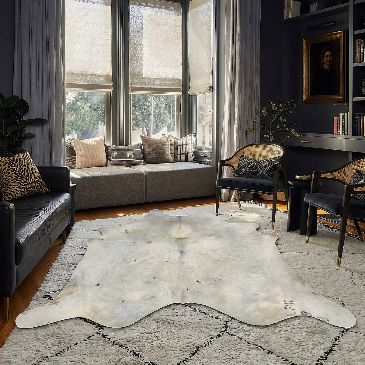 Natural Brazilian Cowhide 218 x 231 cm
