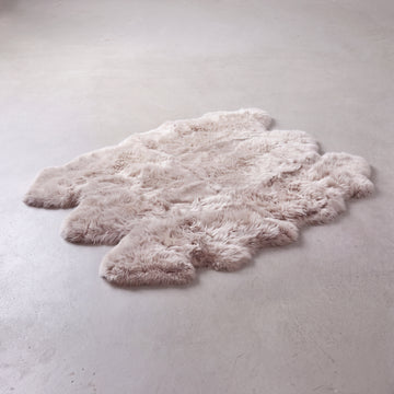 Sexto New Zealand Sheepskin Rug & Throw, 6-Pelt, X-Large, L180 x W150 cm, Oyster (Cloud Dancer)