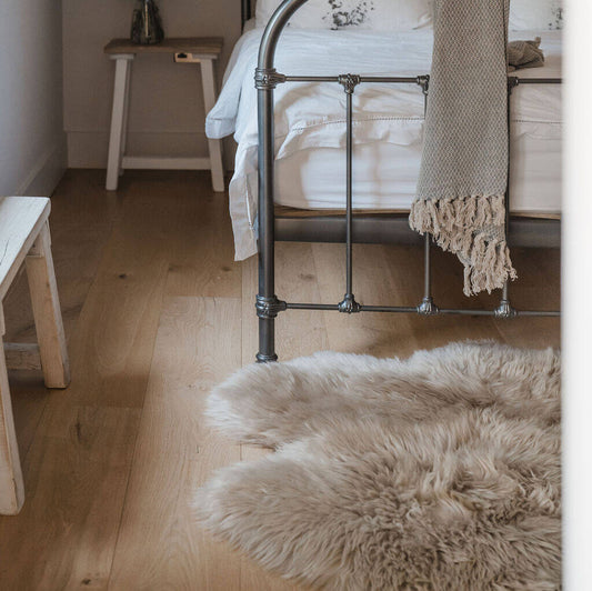 Natural Premium New Zealand Sheepskin Rug & Throw, Quad, W105 x L180 cm, Oyster (Cloud Dancer)