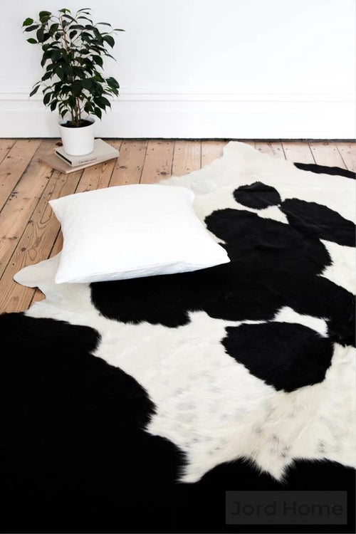 Black & White Collection