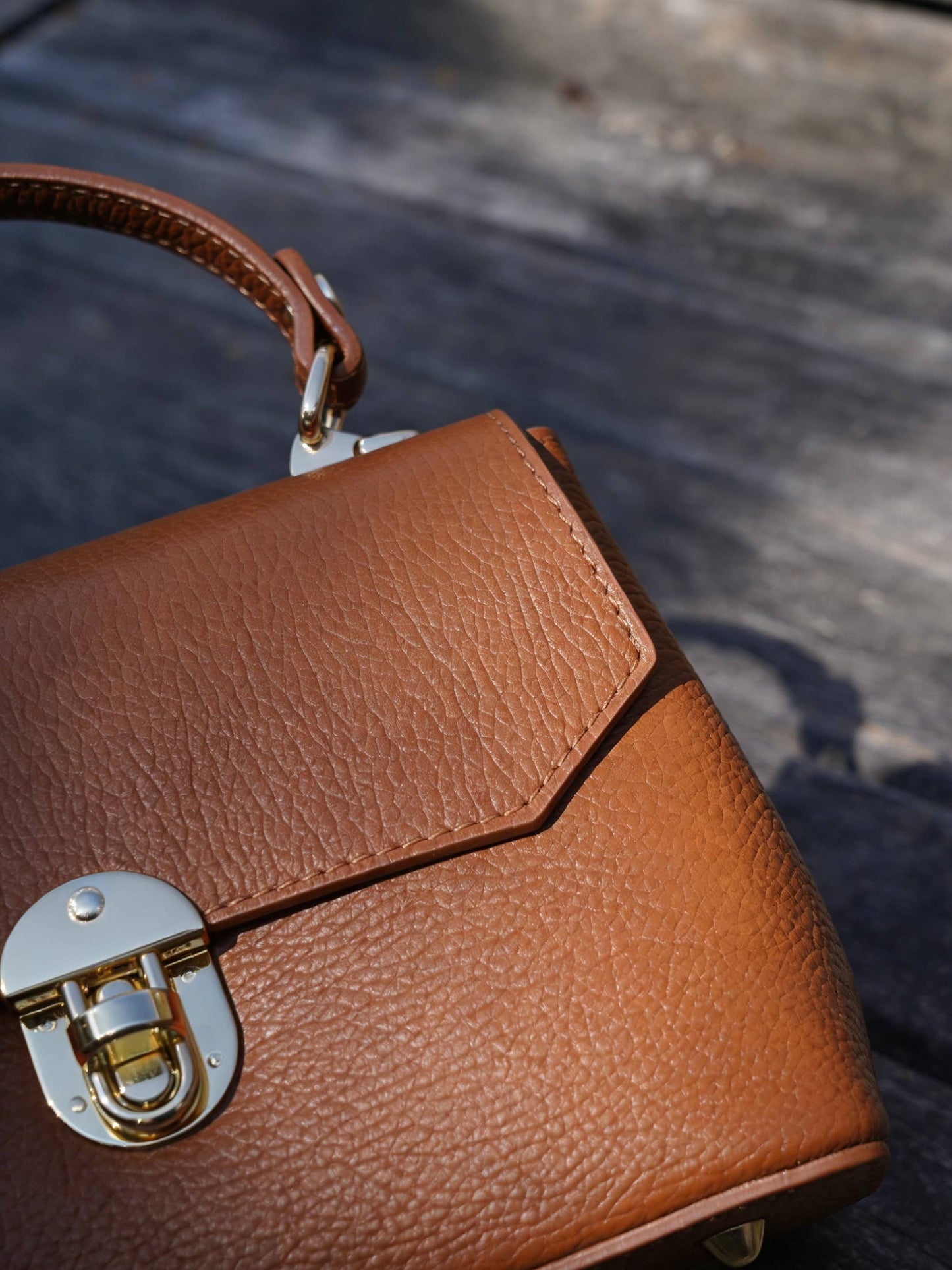 Lola Leather Crossbody Bag by Clemés