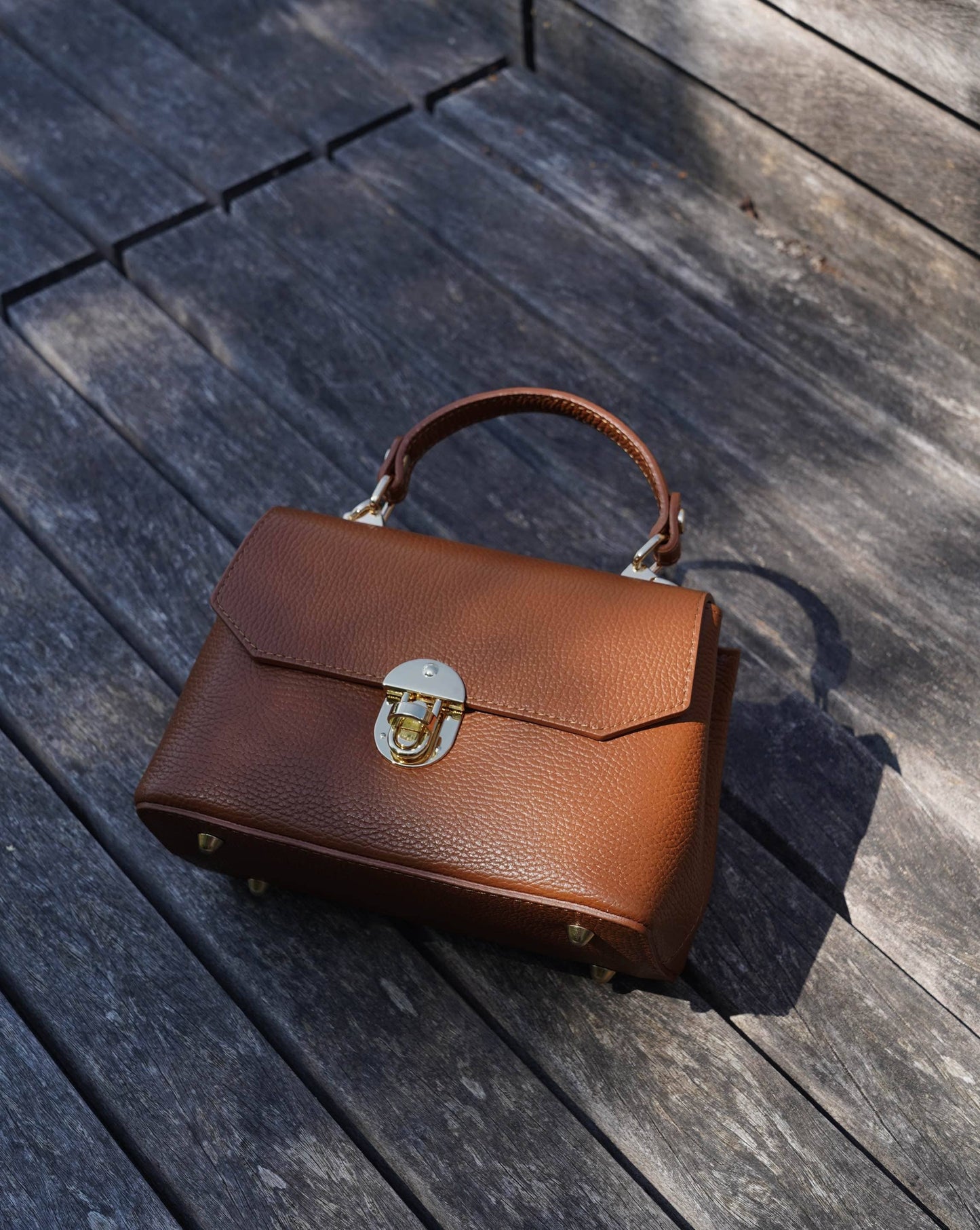 Lola Leather Crossbody Bag by Clemés