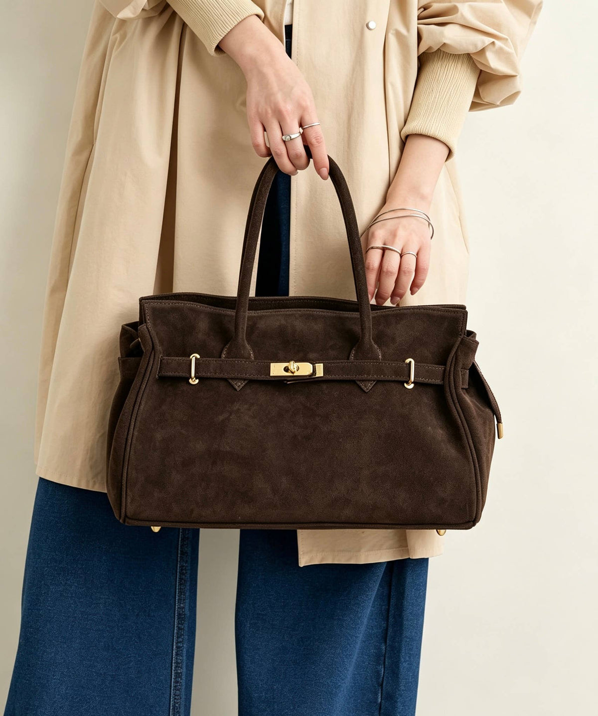 Zoe Suede Tote by Clemés - Dark Brown - lifestyle, carried by hand