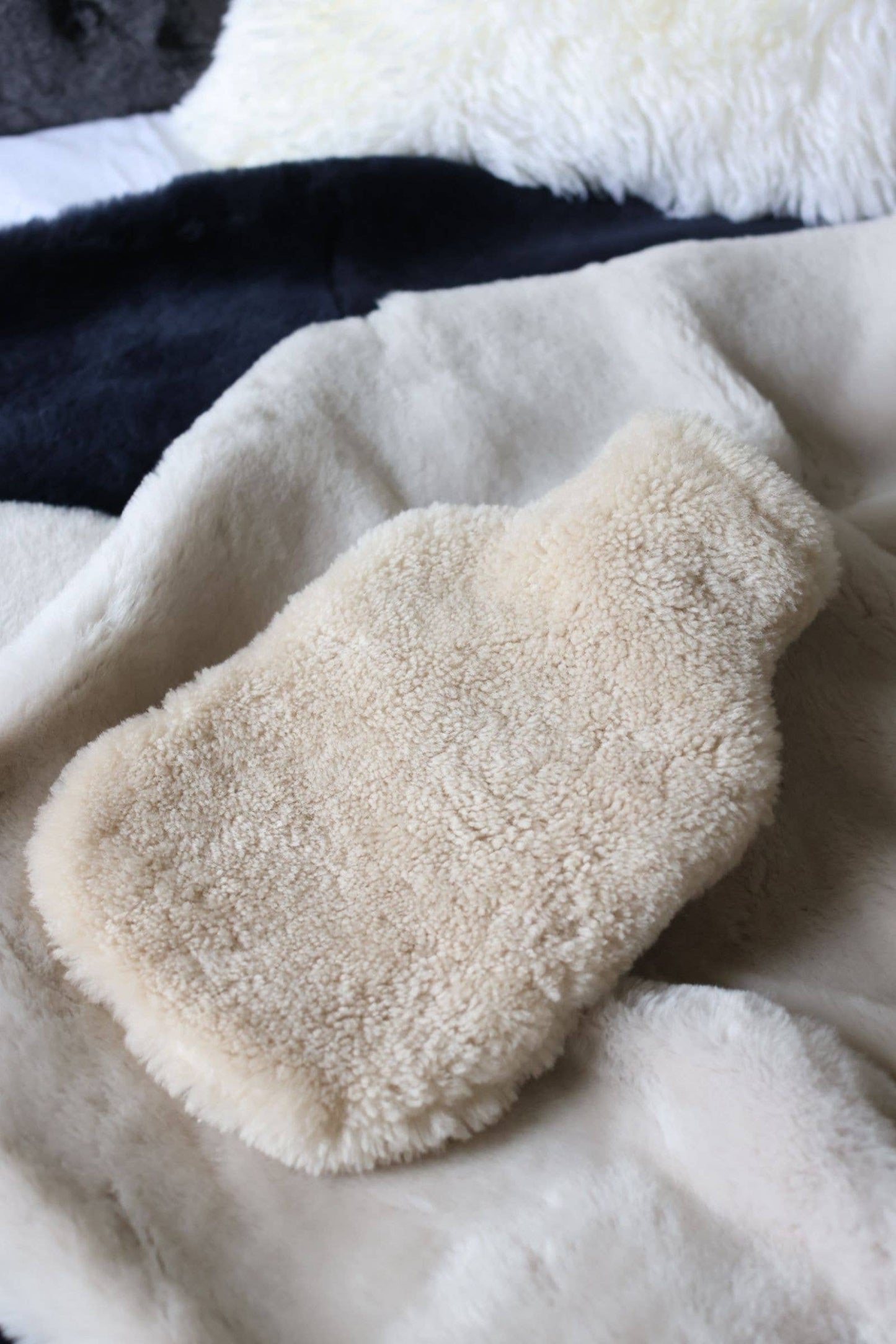 Sheepskin Hot Water Bottle Cover Swedish Moonlight Cream, 2L Standard