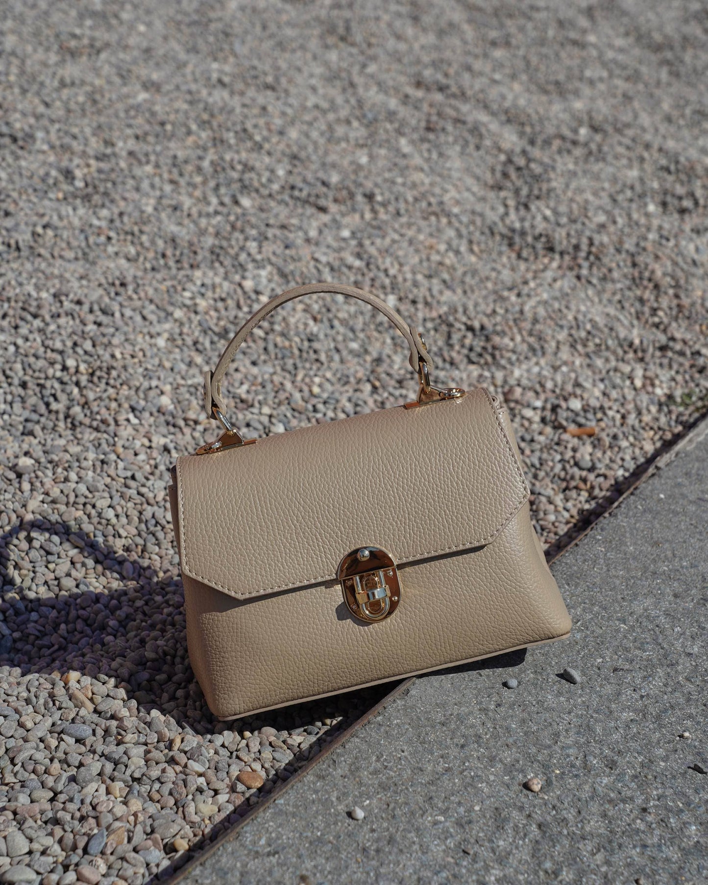 Lola Leather Crossbody Bag by Clemés