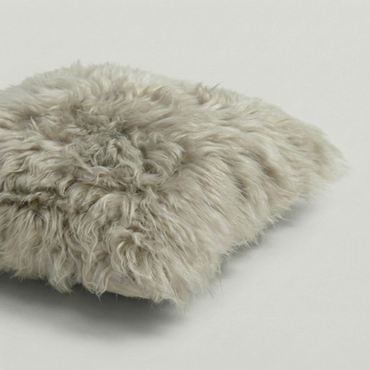 Double-sided Natural Premium New Zealand Sheepskin Cushion, 35 x 35 cm, Oyster (Cloud Dancer)