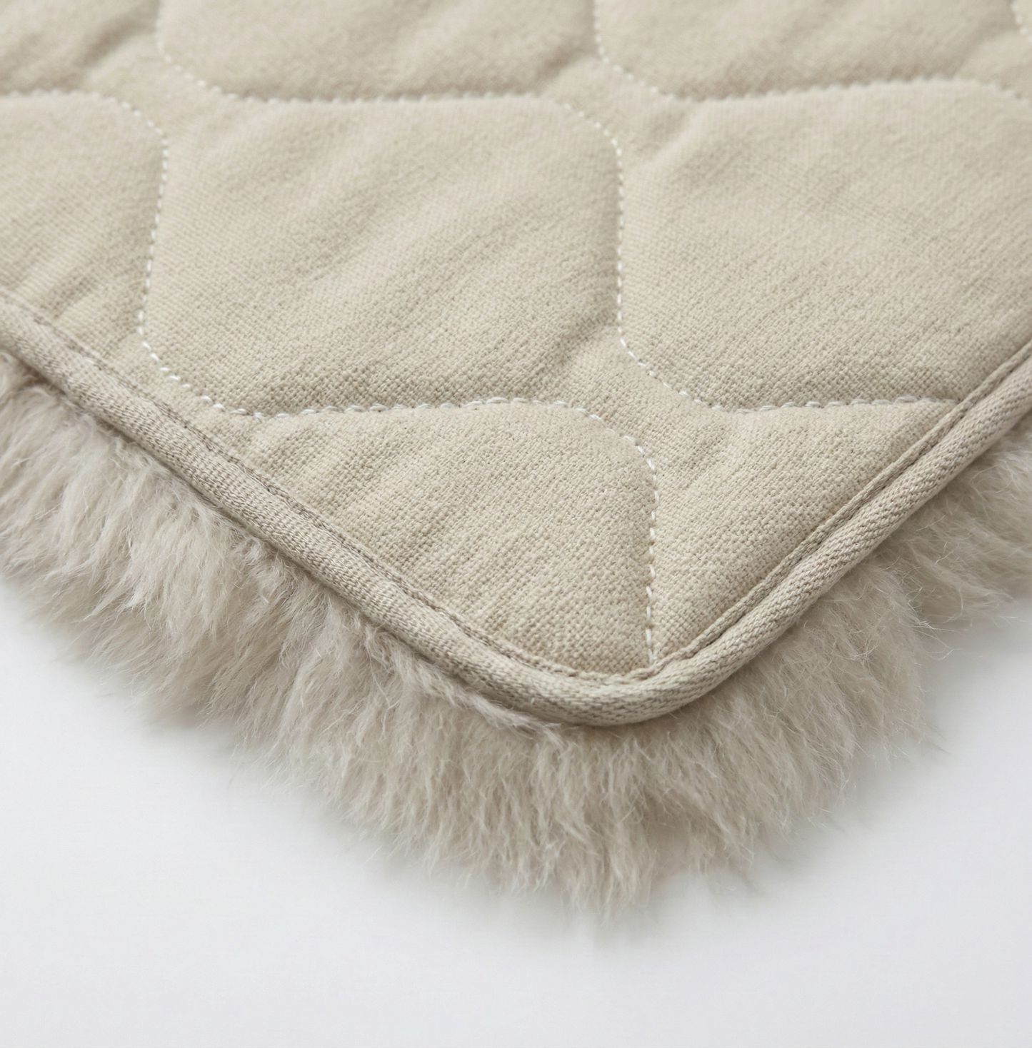 Natural Premium Sheepskin Rectangular Rug, X-Large, W120 x L180 cm, Oyster (Cloud Dancer)