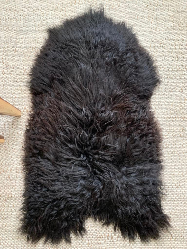 Natural Icelandic Long Wool Sheepskin Rug, X-Large, Espresso & Chocolate