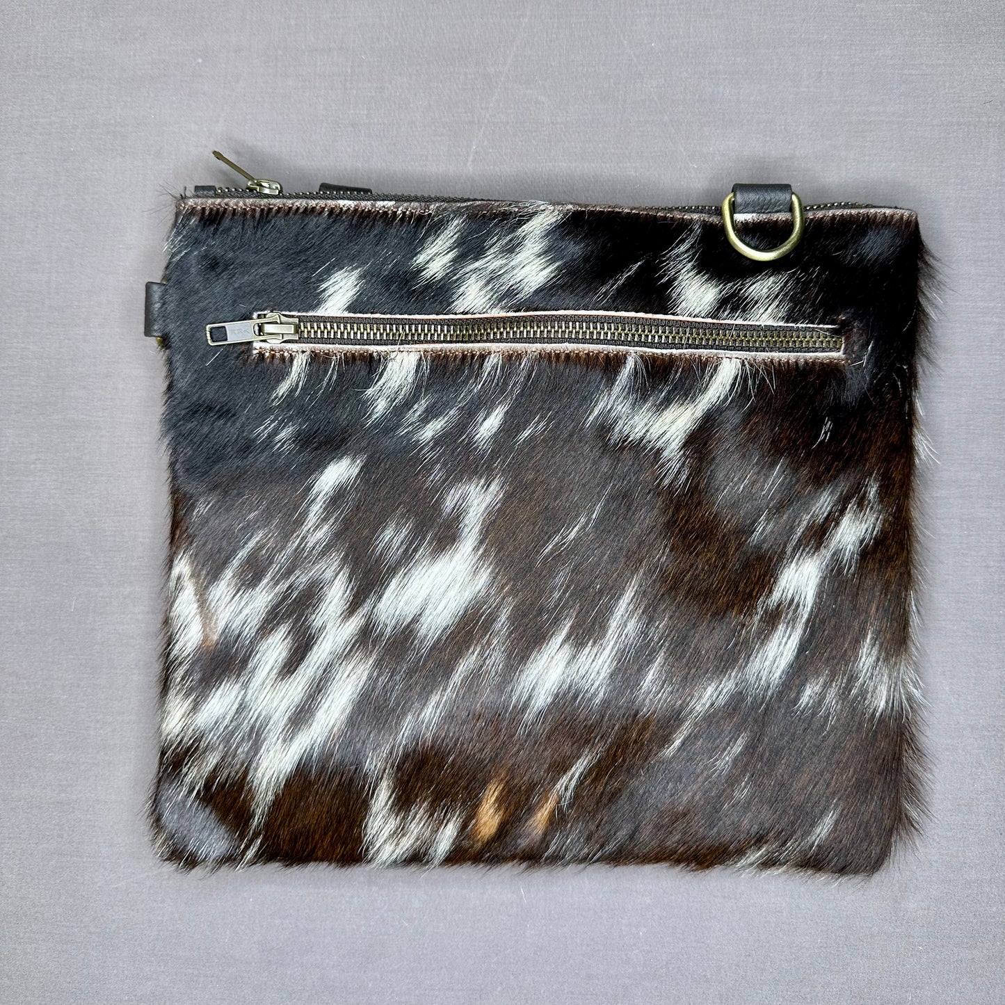 Natural Cowhide Double-Sided Crossbody Bag, Large (26 x 23 cm)