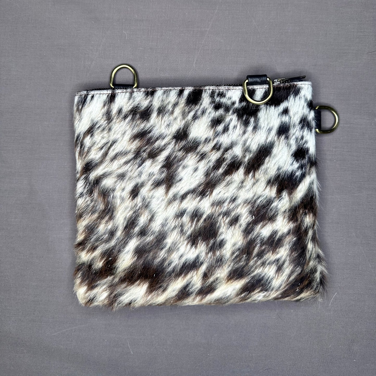 Natural Cowhide Double-Sided Crossbody Bag, Medium (23 x 21 cm)