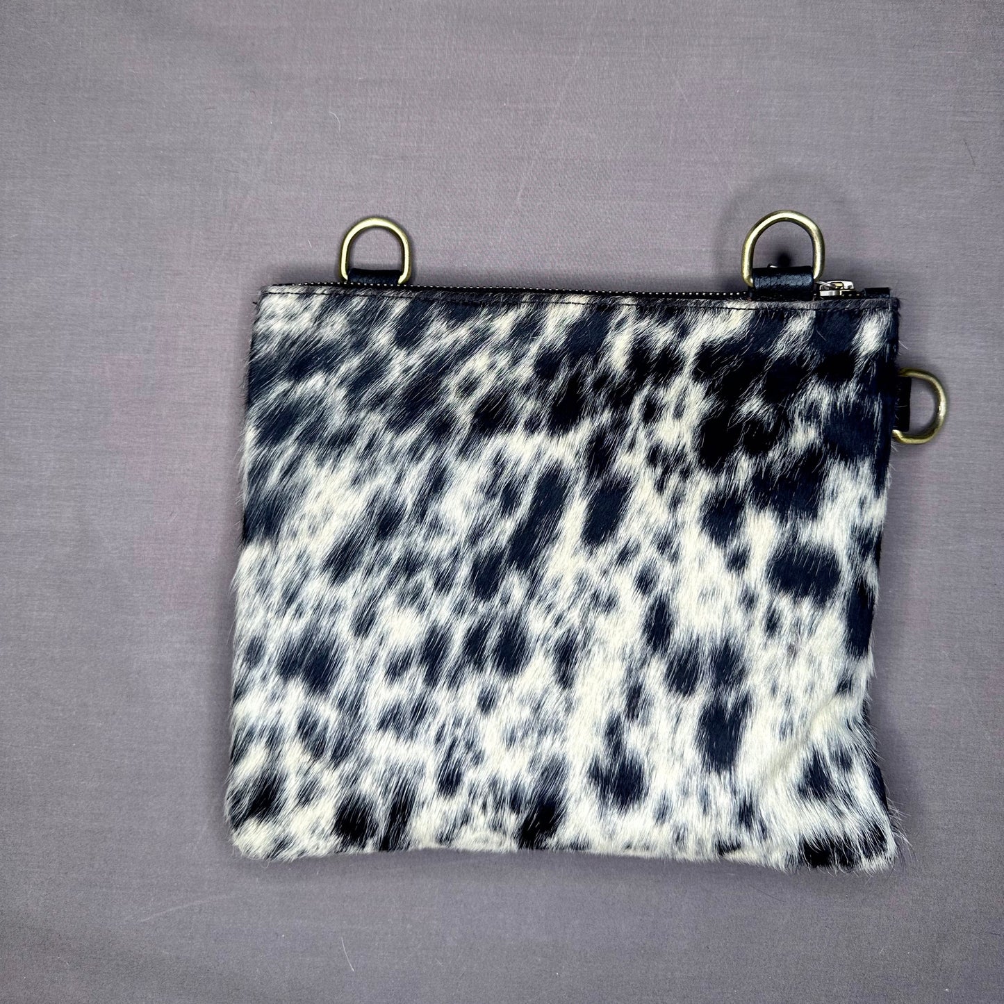 Natural Cowhide Double-Sided Crossbody Bag, Medium (23 x 21 cm)