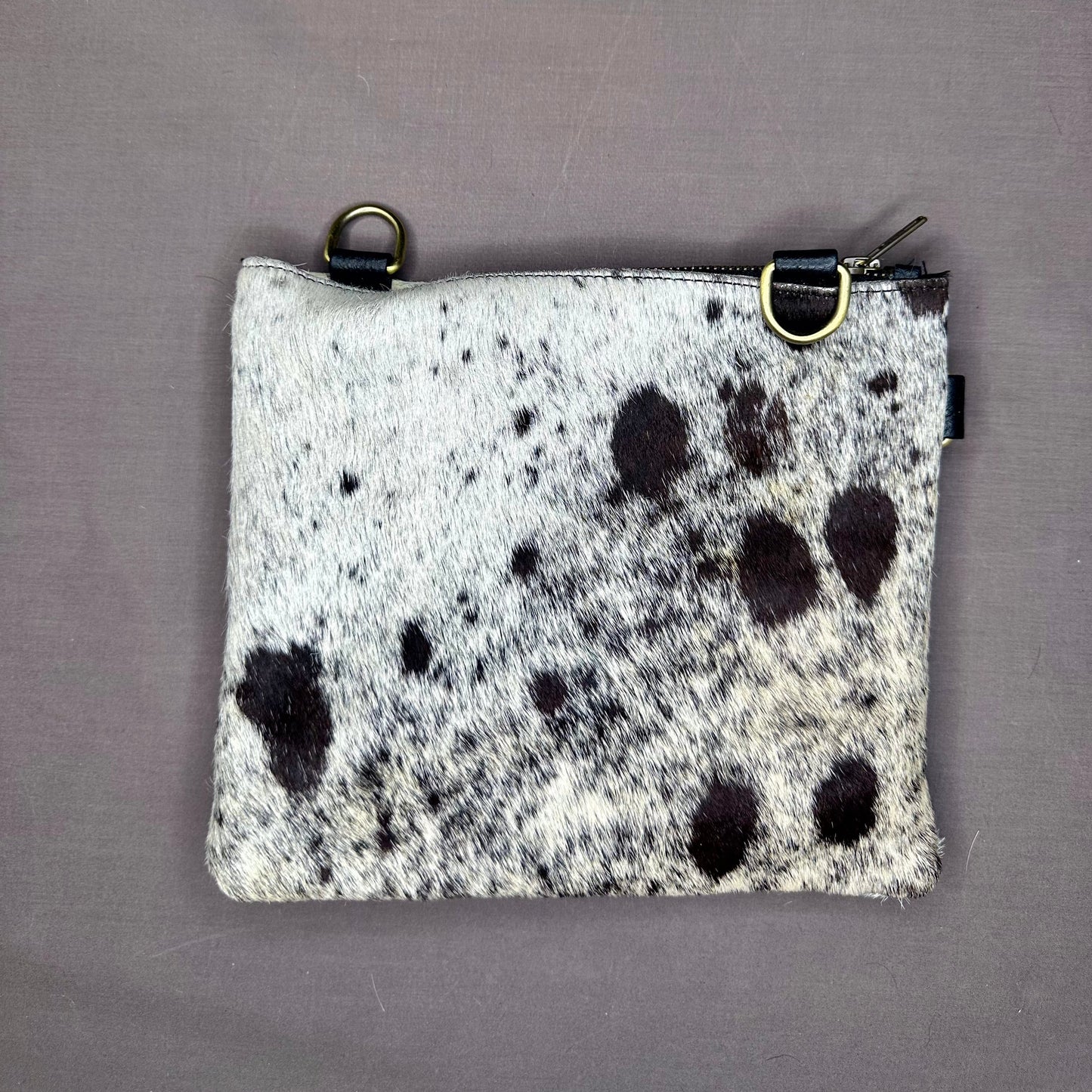 Natural Cowhide Double-Sided Crossbody Bag, Medium (23 x 21 cm)