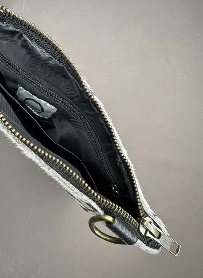 Natural Cowhide Double-Sided Crossbody Bag, Medium (23 x 21 cm)