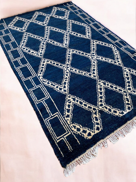 Nomad Hand Knotted Rug - 189 x 122 cm