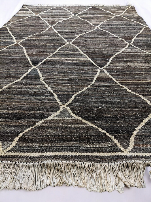 Zarifa Flatweave Rug - 183 x 132 cm