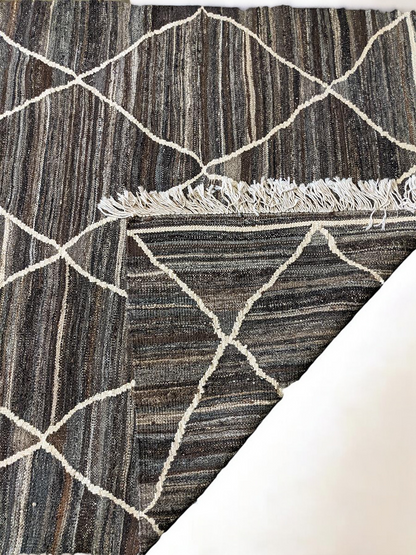 Zarifa Flatweave Rug - 183 x 132 cm