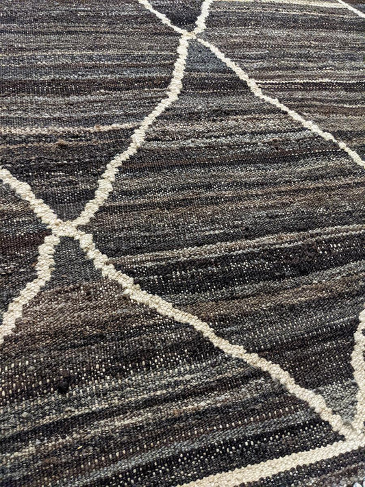 Zarifa Flatweave Rug - 183 x 132 cm