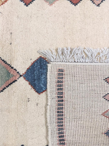 Taznakht Hand Knotted Rug - 156 x 95 cm
