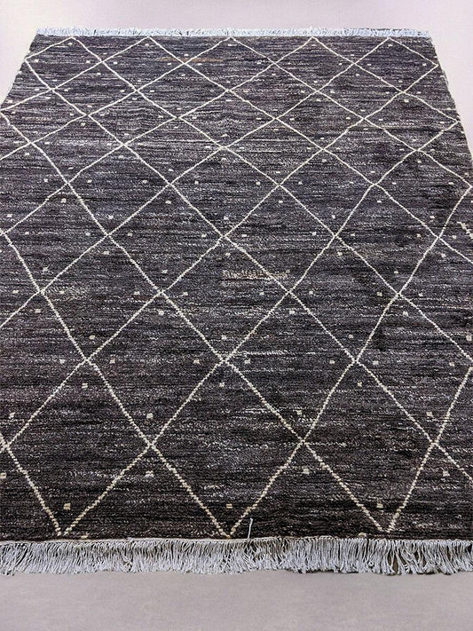 Amara Hand Knotted Rug - 272 x 156 cm