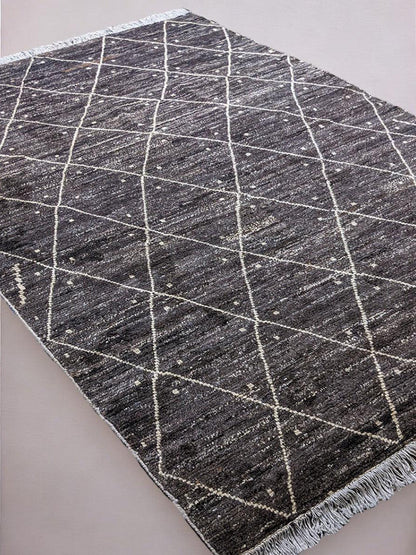 Amara Hand Knotted Rug - 272 x 156 cm