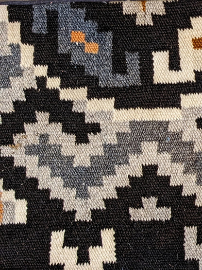 Turkish Kilim Vintage Cushion Cover - 40 x 40 cm