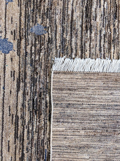 Sculpture Hand Knotted Rug - 247 x 159 cm
