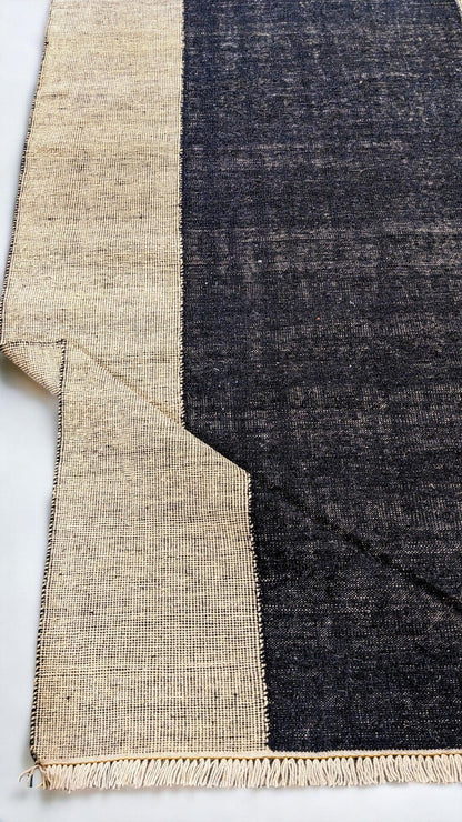 Eidos Flatweave Rug - 250 x 153 cm