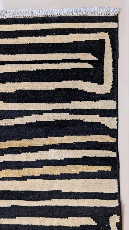 Zulu Hand Knotted Rug - 278 x 244 cm