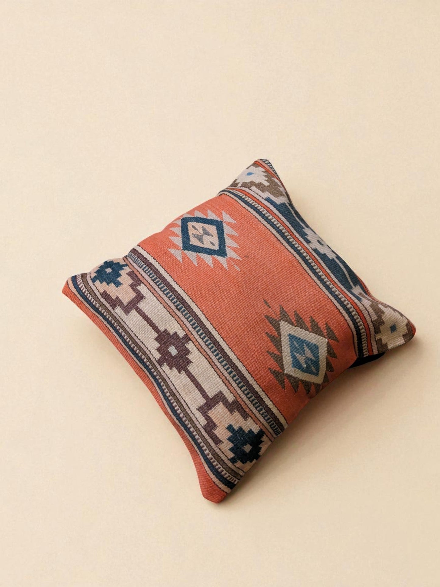 Turkish Kilim Vintage Cushion Cover - 40 x 40 cm