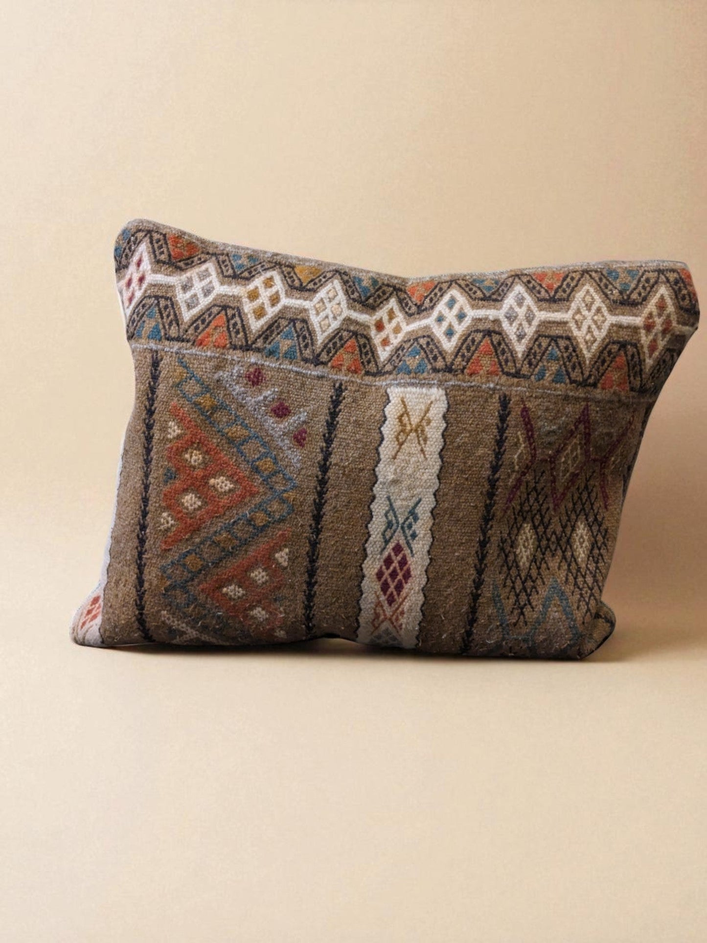 Turkish Kilim Vintage Cushion Cover - 40 x 40 cm