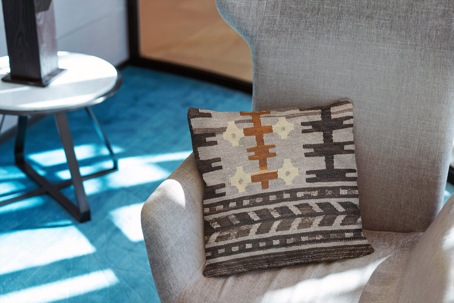 Turkish Kilim Vintage Cushion Cover - 40 x 40 cm