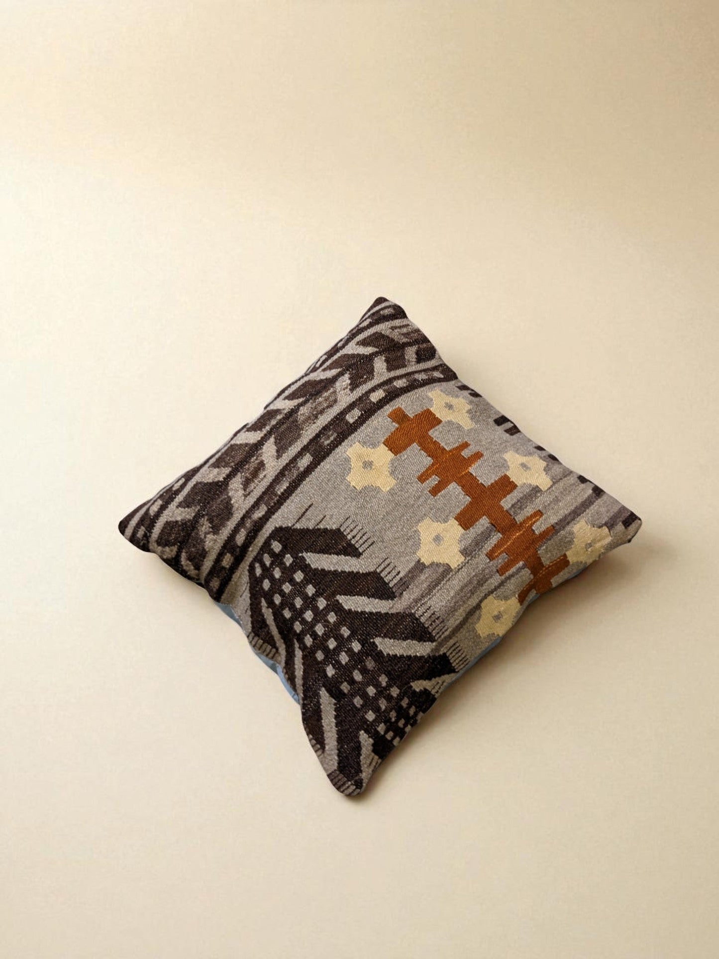 Turkish Kilim Vintage Cushion Cover - 40 x 40 cm