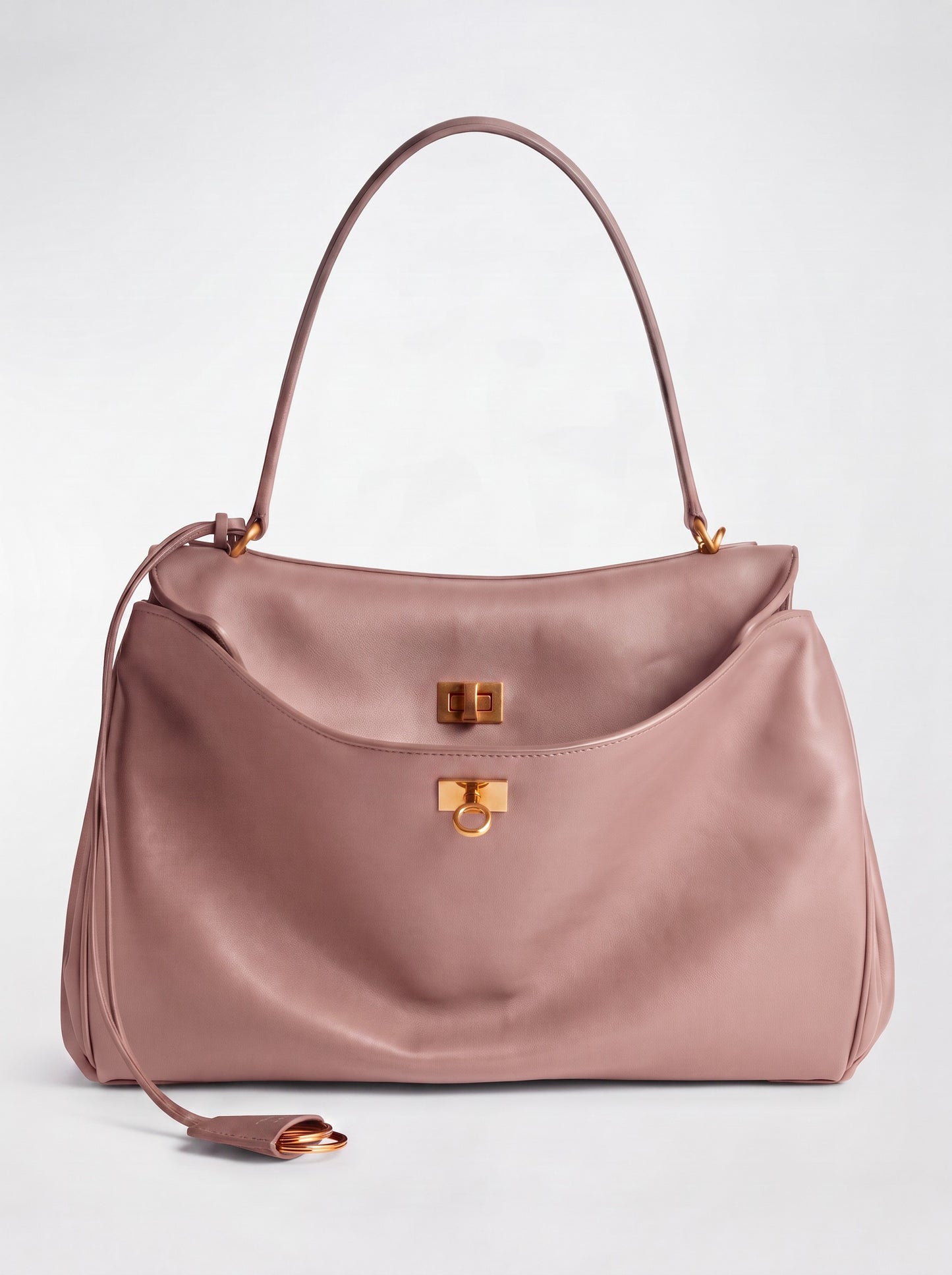 Vivienne Leather Shoulder Bag by Clemés in Pink