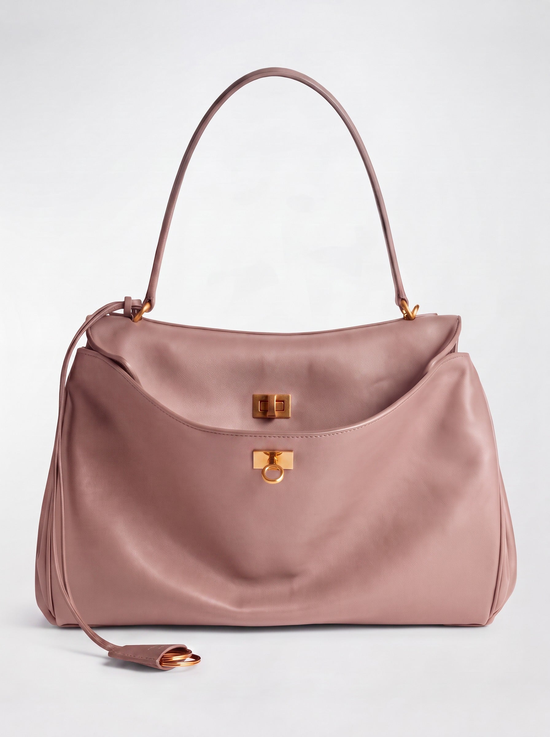 Vivienne Leather Shoulder Bag by Clemés in Pink