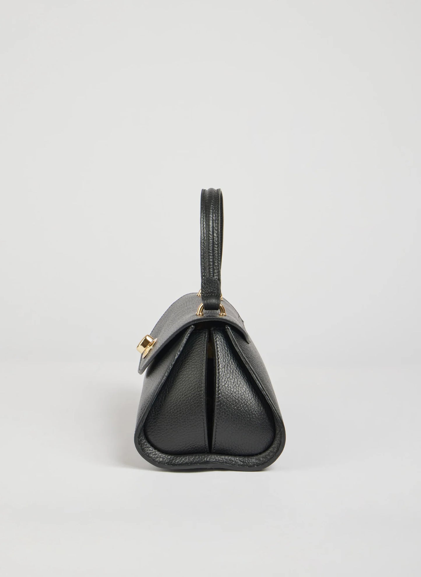 Aveline Flap Bag Shoulder Bag by Clemés