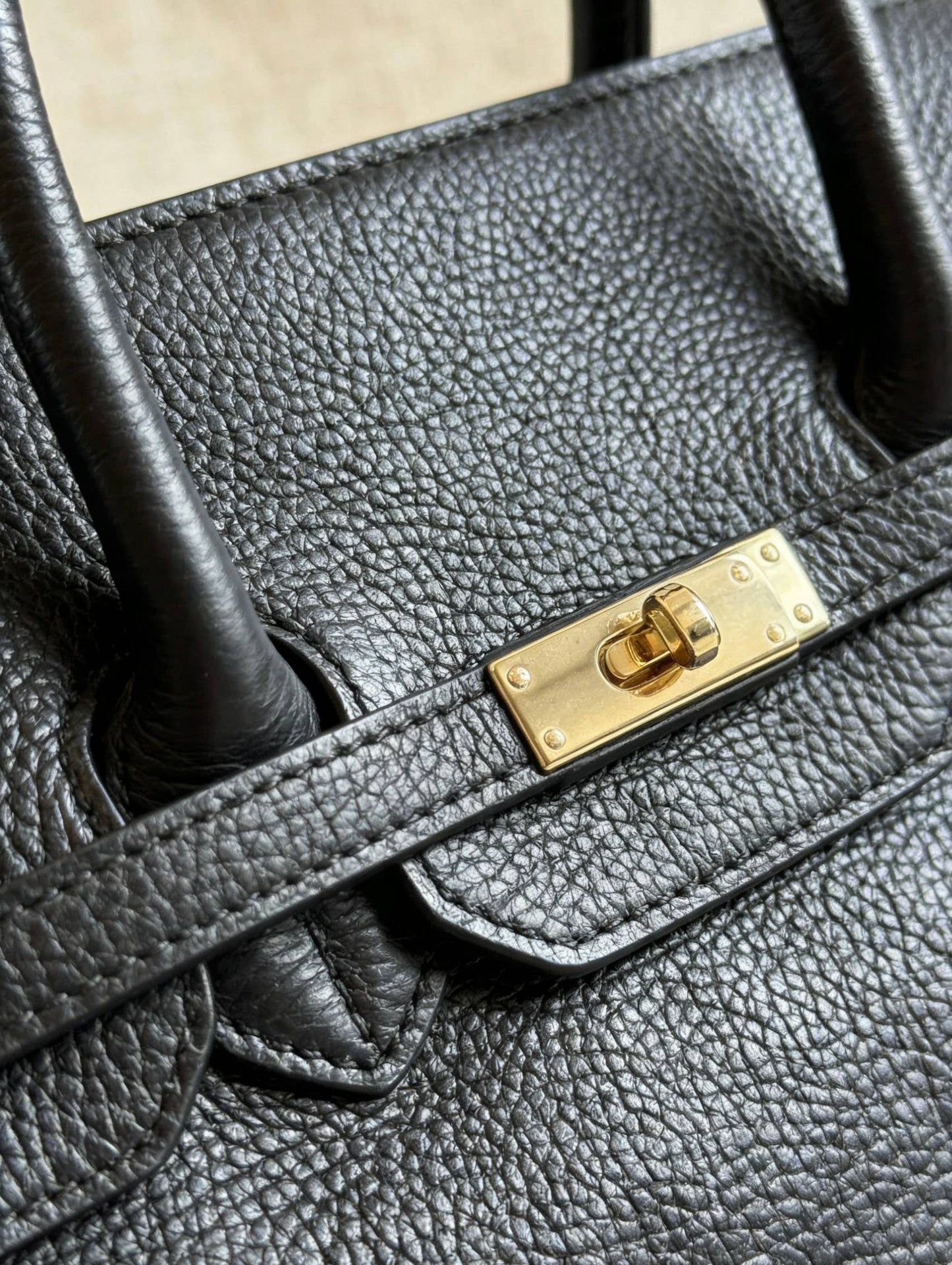Valentina Maxi Leather Tote by Clemés