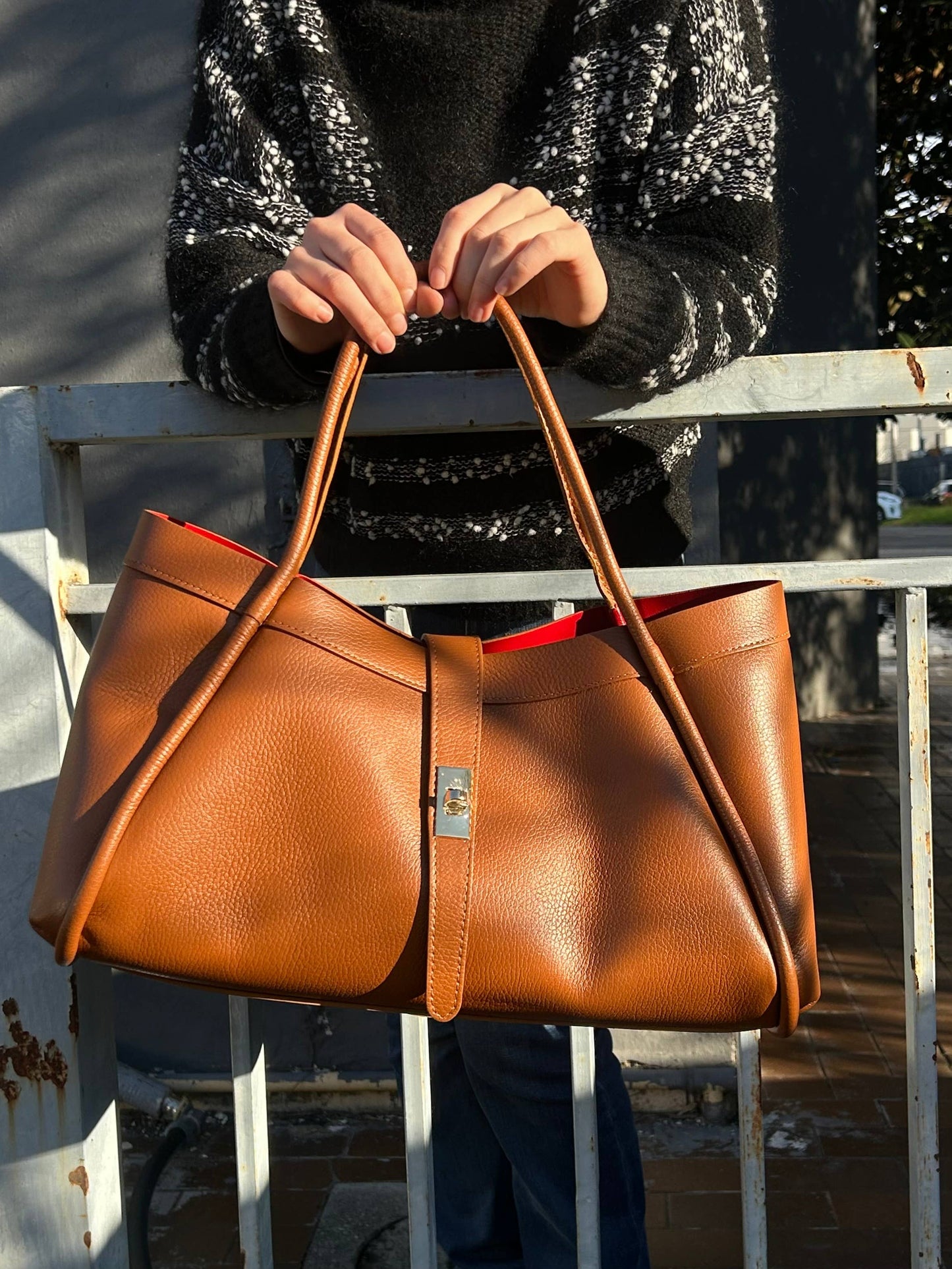Bianca Large Leather Handbag by Clemés