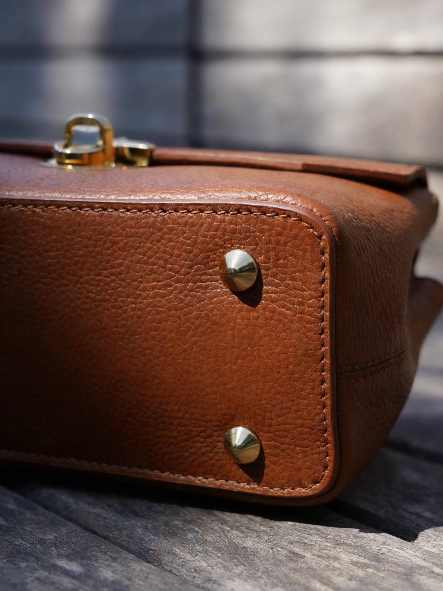 Lola Leather Crossbody Bag by Clemés