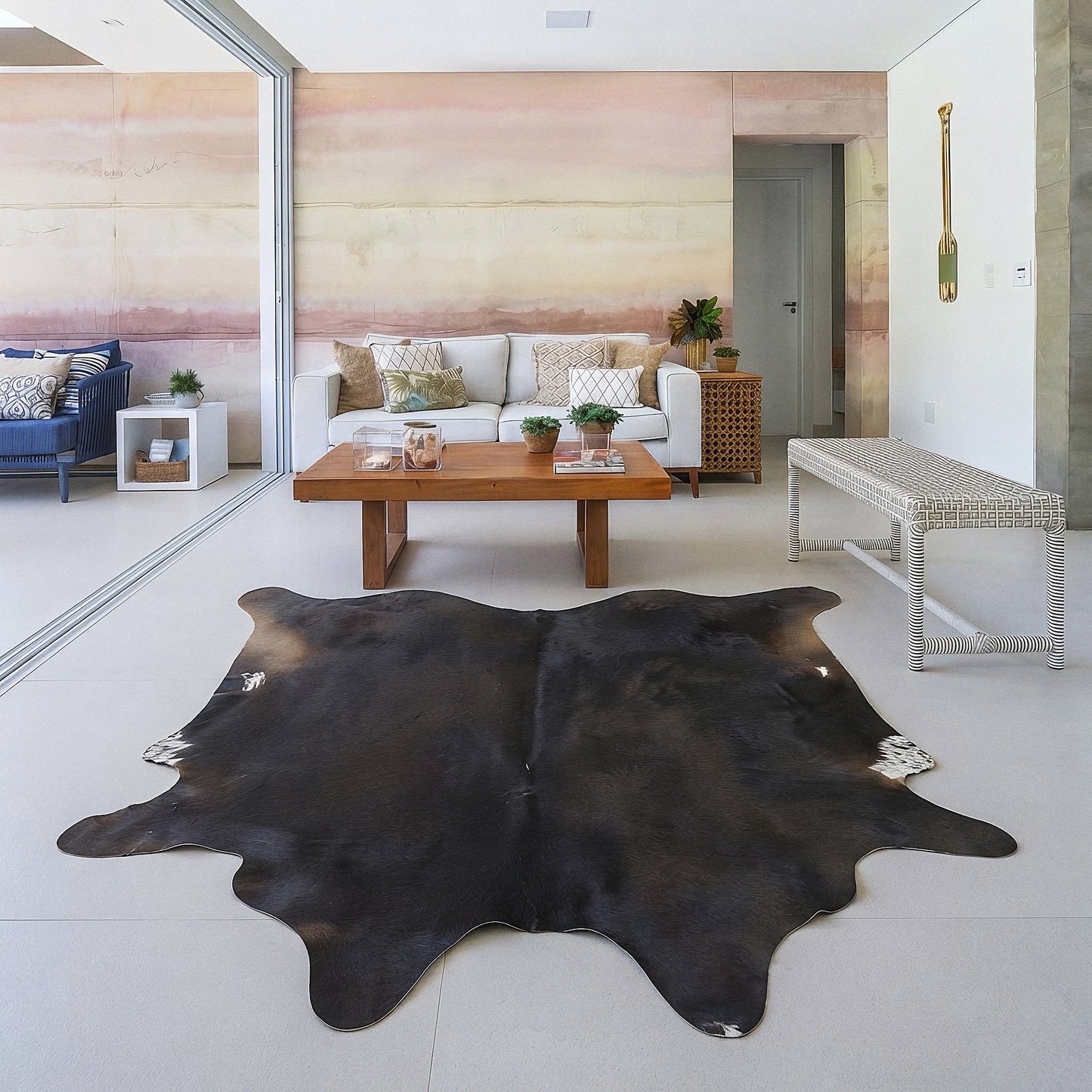 Natural Brazilian Cowhide 218 x 244 cm