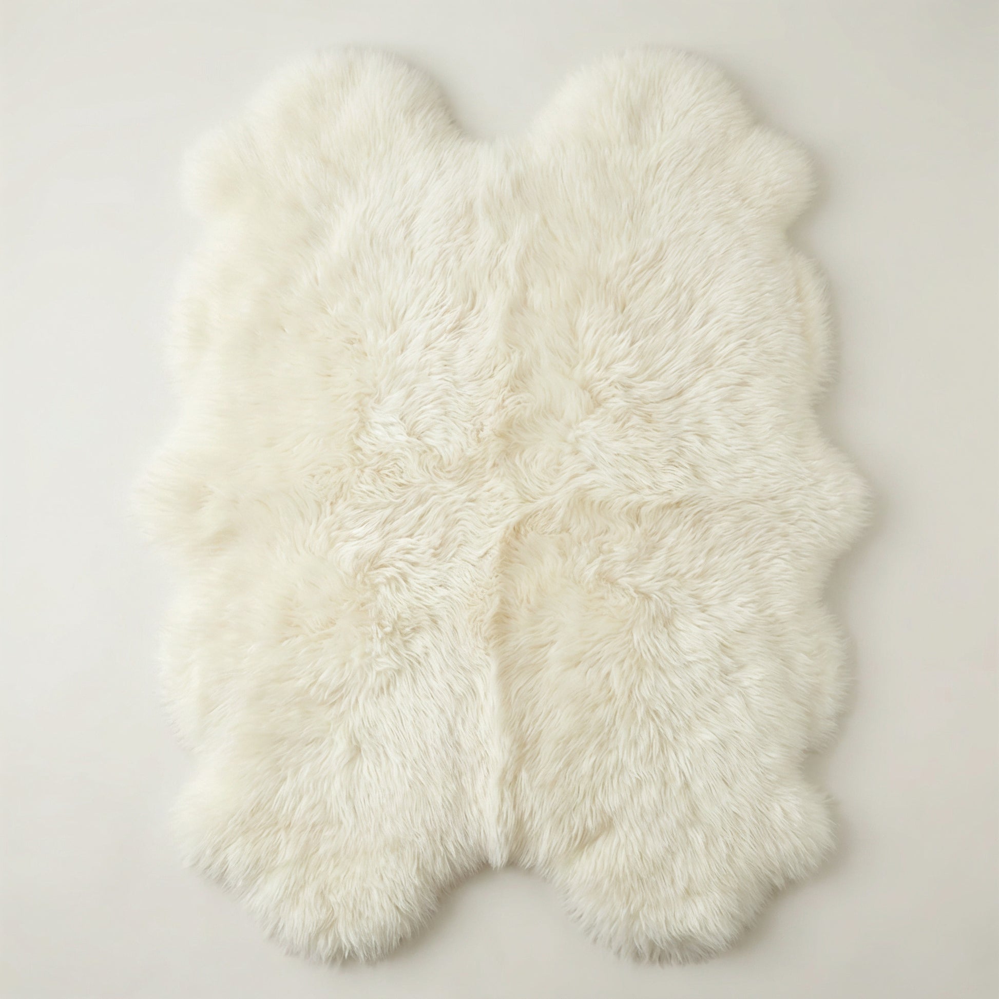 Ivory New Zealand sheepskin rug & throw, Quad, 4-Pelt, L180 x W105 cm