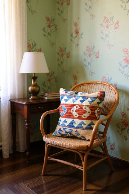 Turkish Kilim Vintage Cushion Cover - 40 x 40 cm