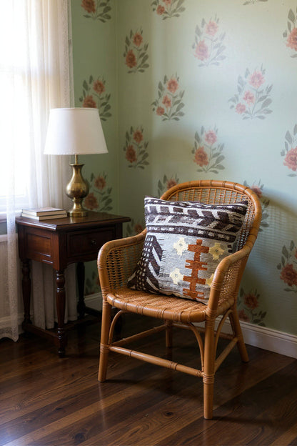 Turkish Kilim Vintage Cushion Cover - 40 x 40 cm